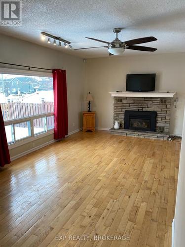 Gas Fireplace - A & B - 185 Elm Street, Gananoque, ON - Indoor With Fireplace