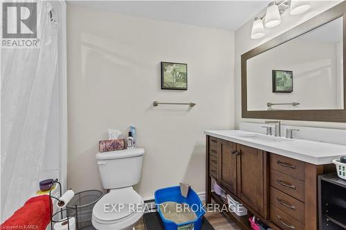 Large Lower Bathroom - A & B - 185 Elm Street, Gananoque, ON - Indoor Photo Showing Bathroom