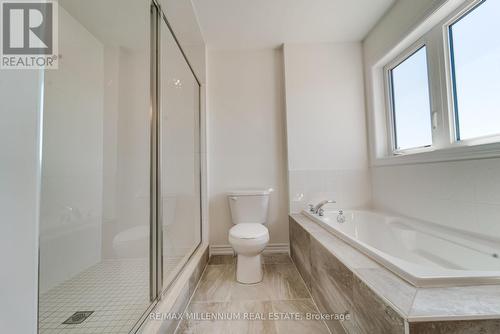 15 Valleybrook Road, Barrie, ON - Indoor Photo Showing Bathroom