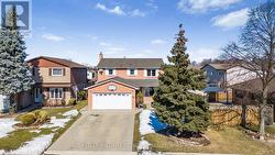 35 CRANBERRY COURT  Hamilton, ON L8E 4R5