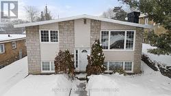 263 MICHEL CIRCLE  Ottawa, ON K1L 7P4