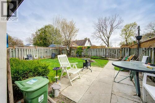 1121 Trafalgar Street, London East, ON - Outdoor With Backyard