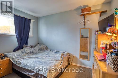 514 Krug Street, Kitchener, ON - Indoor Photo Showing Bedroom