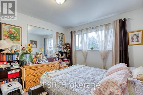 514 Krug Street, Kitchener, ON - Indoor Photo Showing Bedroom