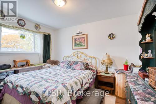 514 Krug Street, Kitchener, ON - Indoor Photo Showing Bedroom