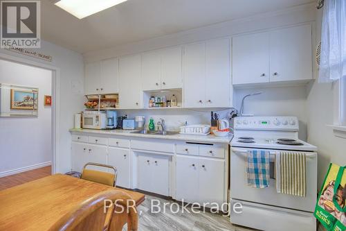 514 Krug Street, Kitchener, ON - Indoor Photo Showing Kitchen With Double Sink