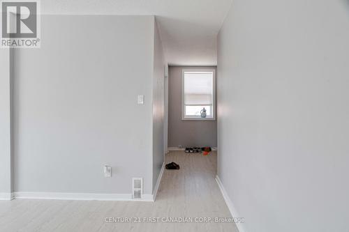 140 Rectory Street, London, ON - Indoor Photo Showing Other Room