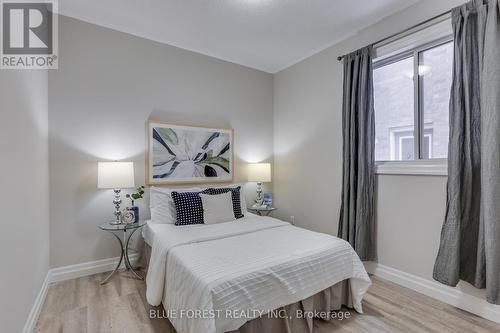 39 Yvonne Crescent, London, ON - Indoor Photo Showing Bedroom