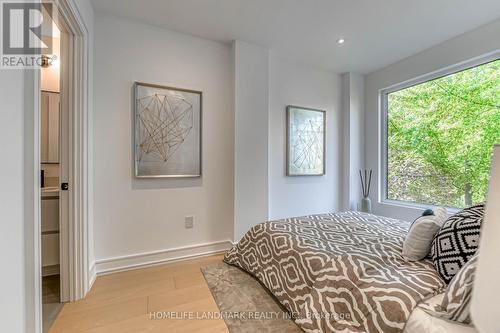 195 Albany Avenue, Toronto, ON - Indoor Photo Showing Bedroom