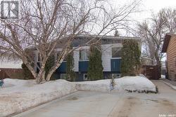 351/ 353 Laronge ROAD  Saskatoon, SK S7K 4S1