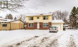 42 CARDILL CRESCENT  Waterloo, ON N2L 3Y6