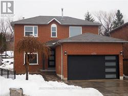 4170 CREDIT POINTE DRIVE  Mississauga, ON L5M 3K1