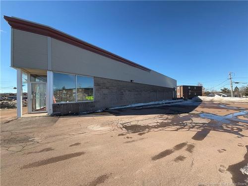 1075 Mountain Rd, Moncton, NB 