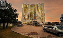 PH06 - 1360 RATHBURN ROAD E  Mississauga, ON L4W 4H4