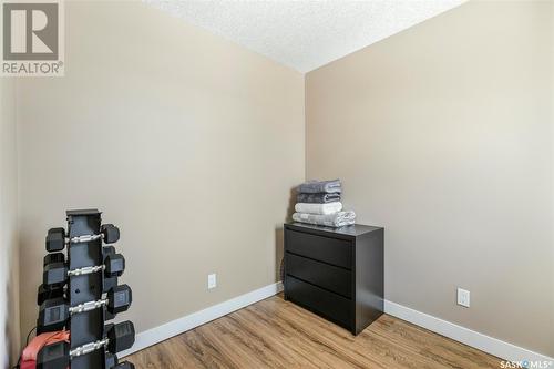 1438 Connaught Street, Regina, SK - Indoor