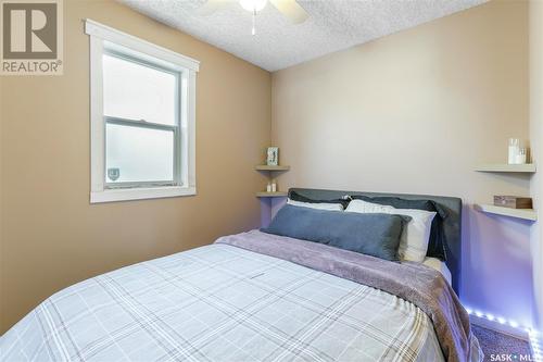 1438 Connaught Street, Regina, SK - Indoor Photo Showing Bedroom