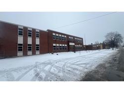 696 OXFORD Street  Sarnia, ON N7T 6Z8