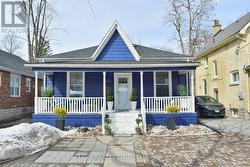 594 ROSEDALE AVENUE  London, ON N6B 2C6