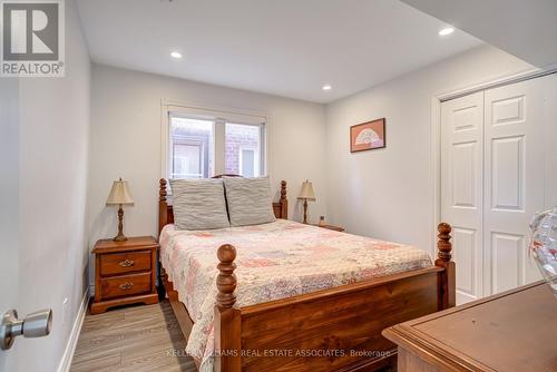 793 Third Street, Mississauga, ON - Indoor Photo Showing Bedroom