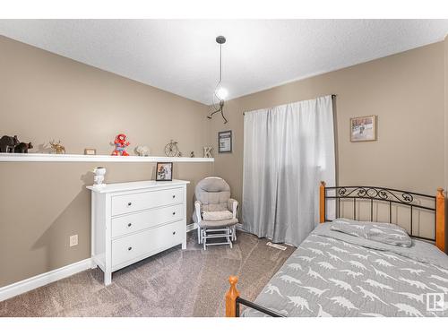 13006 141B Av Nw, Edmonton, AB - Indoor Photo Showing Bedroom