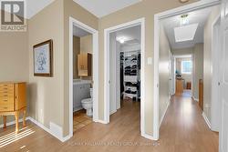 Primary bedroom - ensuite & walk-in-closet - 