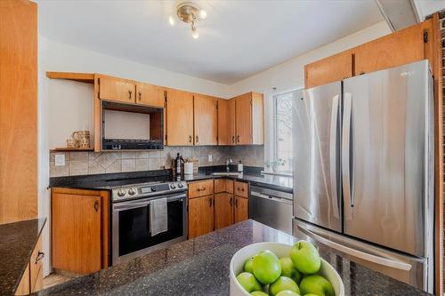 388 Campbell Street, Winnipeg, MB - Indoor Photo Showing Kitchen With Stainless Steel Kitchen