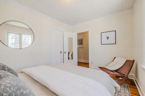 388 Campbell Street, Winnipeg, MB - Indoor Photo Showing Bedroom