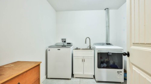Salle de lavage - 846 Côte À Favier, Namur, QC - Indoor Photo Showing Laundry Room