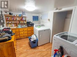 Laundry area - 