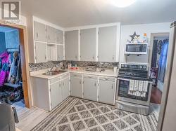 Main unit - Kitchen - 