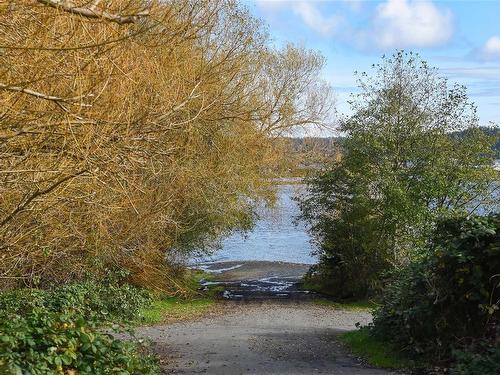 #4-1451 Perkins Rd, Campbell River, BC 