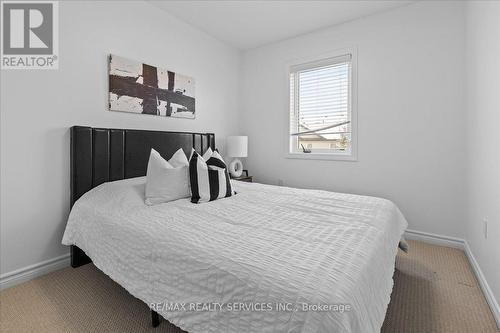 22 - 22 Arlington Crescent, Guelph, ON - Indoor Photo Showing Bedroom