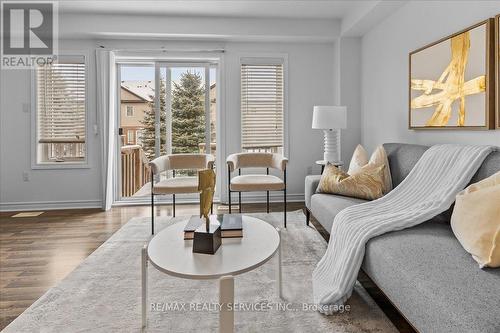 22 - 22 Arlington Crescent, Guelph, ON - Indoor Photo Showing Living Room