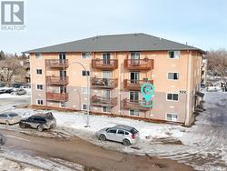 205 522 X AVENUE S  Saskatoon, SK S7M 4X9