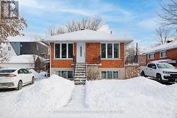 208-210 RENOUF AVENUE  Ottawa, ON K1K 3T1