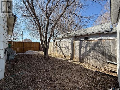 106 1St Street, Gull Lake, SK - Outdoor