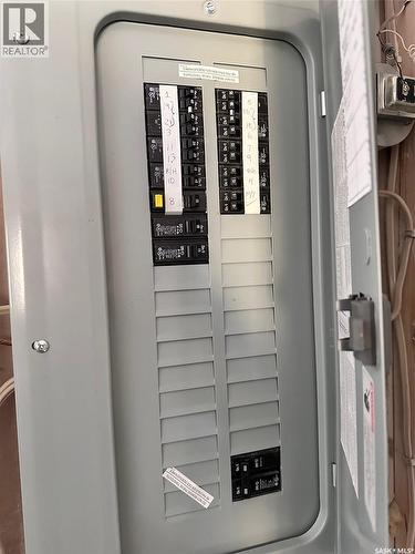 103 5Th Avenue, Chitek Lake, SK - Indoor Photo Showing Other Room