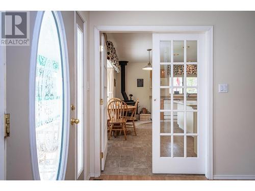 403 8Th  S Street, Kaslo, BC - Indoor Photo Showing Other Room