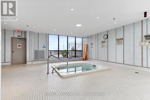 310 - 75 Eglinton Avenue W, Mississauga (Hurontario), ON - Indoor Photo Showing Other Room