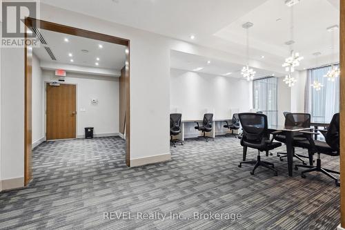 310 - 75 Eglinton Avenue W, Mississauga (Hurontario), ON - Indoor