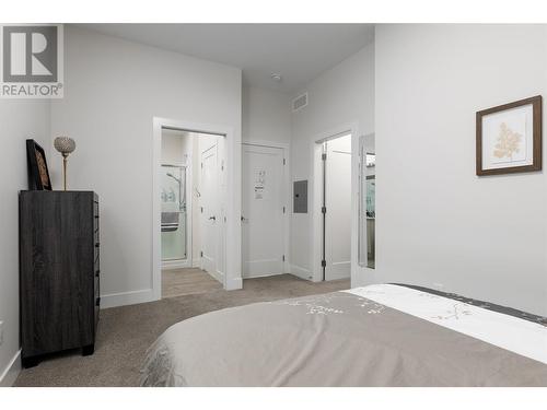 2822 Ourtoland Road, West Kelowna, BC - Indoor Photo Showing Bedroom