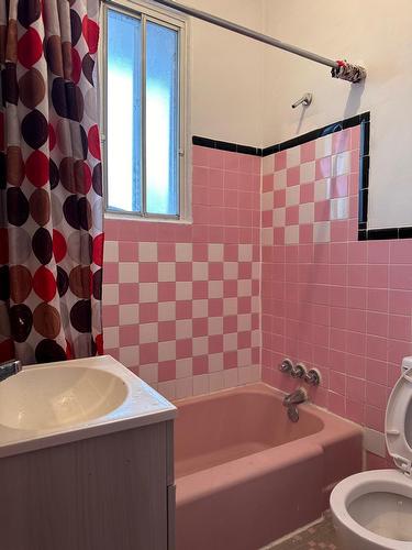 Bathroom - 4409 Rue Beaubien E., Montréal (Rosemont/La Petite-Patrie), QC - Indoor Photo Showing Bathroom