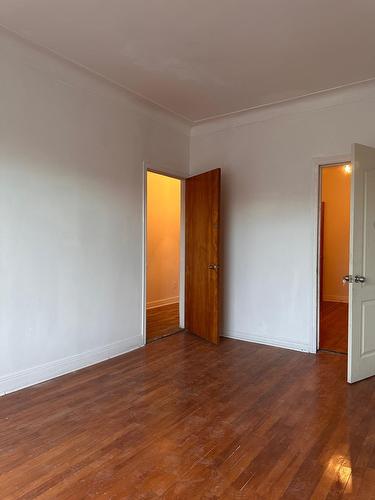 Master bedroom - 4409 Rue Beaubien E., Montréal (Rosemont/La Petite-Patrie), QC - Indoor Photo Showing Other Room