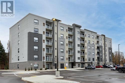 190 MAIN STREET East Unit# 410  Kingsville, ON N9Y 1A6