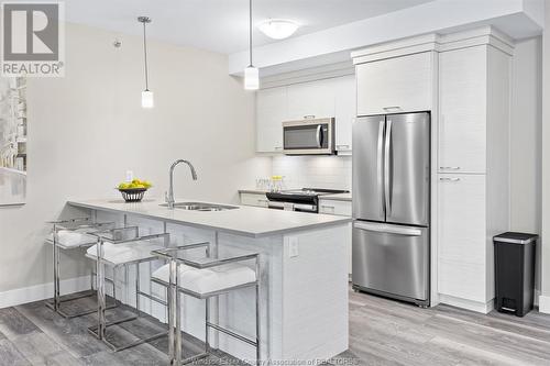 190 Main Street East Unit# 410, Kingsville, ON - Indoor Photo Showing Kitchen With Upgraded Kitchen
