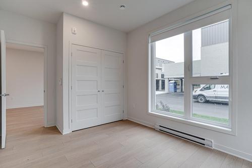 Interior - 306-3400 Boul. René-Laennec, Laval (Vimont), QC - Indoor Photo Showing Other Room