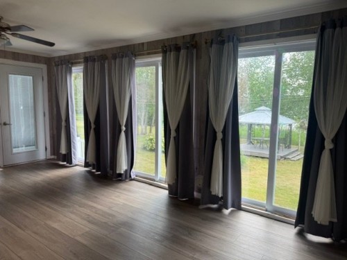 Living Room - 2072 Ch. De Moffet-Latulipe, Latulipe-Et-Gaboury, QC - Indoor