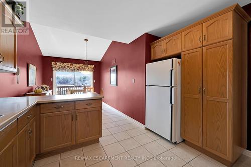 18 - 1439 Niagara Stone Road, Niagara-On-The-Lake, ON - Indoor Photo Showing Kitchen