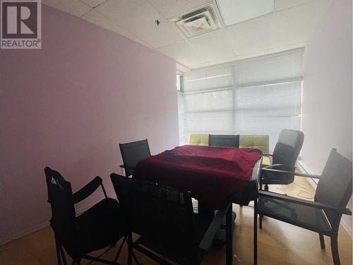 100 8240 Lansdowne Road, Richmond, BC 