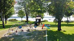 Access to a body of water - 